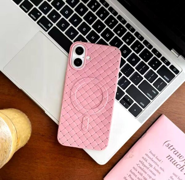 premium leather ribbed magesafe case