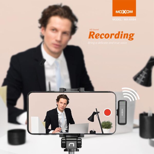 Moxom Wireless Lavalier Mic MX-AX64