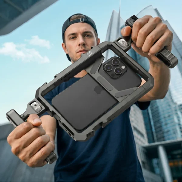 MAJENTIK MR-005 Professional Smartphone Video Cage