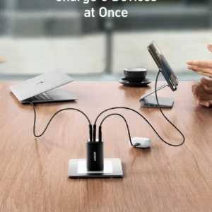 2–anker-powerport-iii-3-port-65w-a2667g12-1744811077