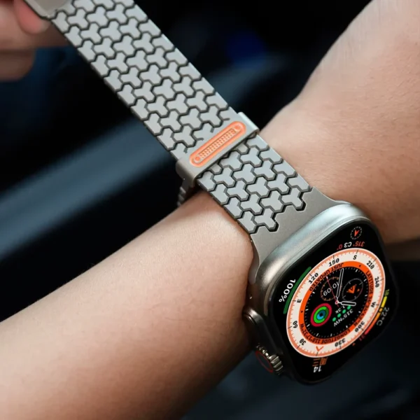 Luxury Stainless Steel Watch Band for Apple Watch Full Series with Magnetic Clasp Metal Watch Strap